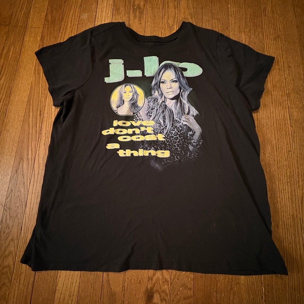 Jennifer Lopez J-Lo "Love Don't Cost A Thing" Black Graphic T-Shirt Y2K Pop Tee